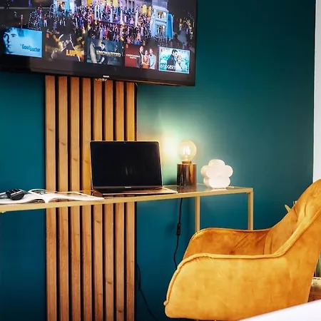 Cavallo Romantic Rooftop L Studio City Center Appartement