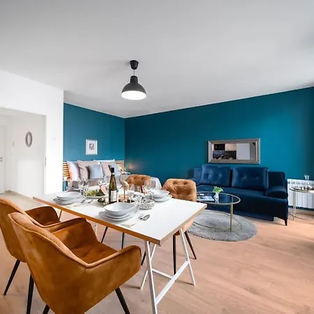 Cavallo Romantic Rooftop L Studio City Center Prague